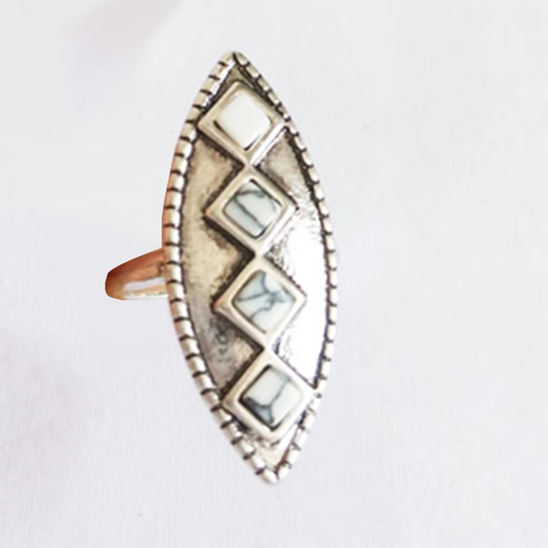 Модерен Четири елегантен пръстен от бял изкуствен камък, подмладяващи древните начини Стил на Размер 6 на Едро Безплатна доставка