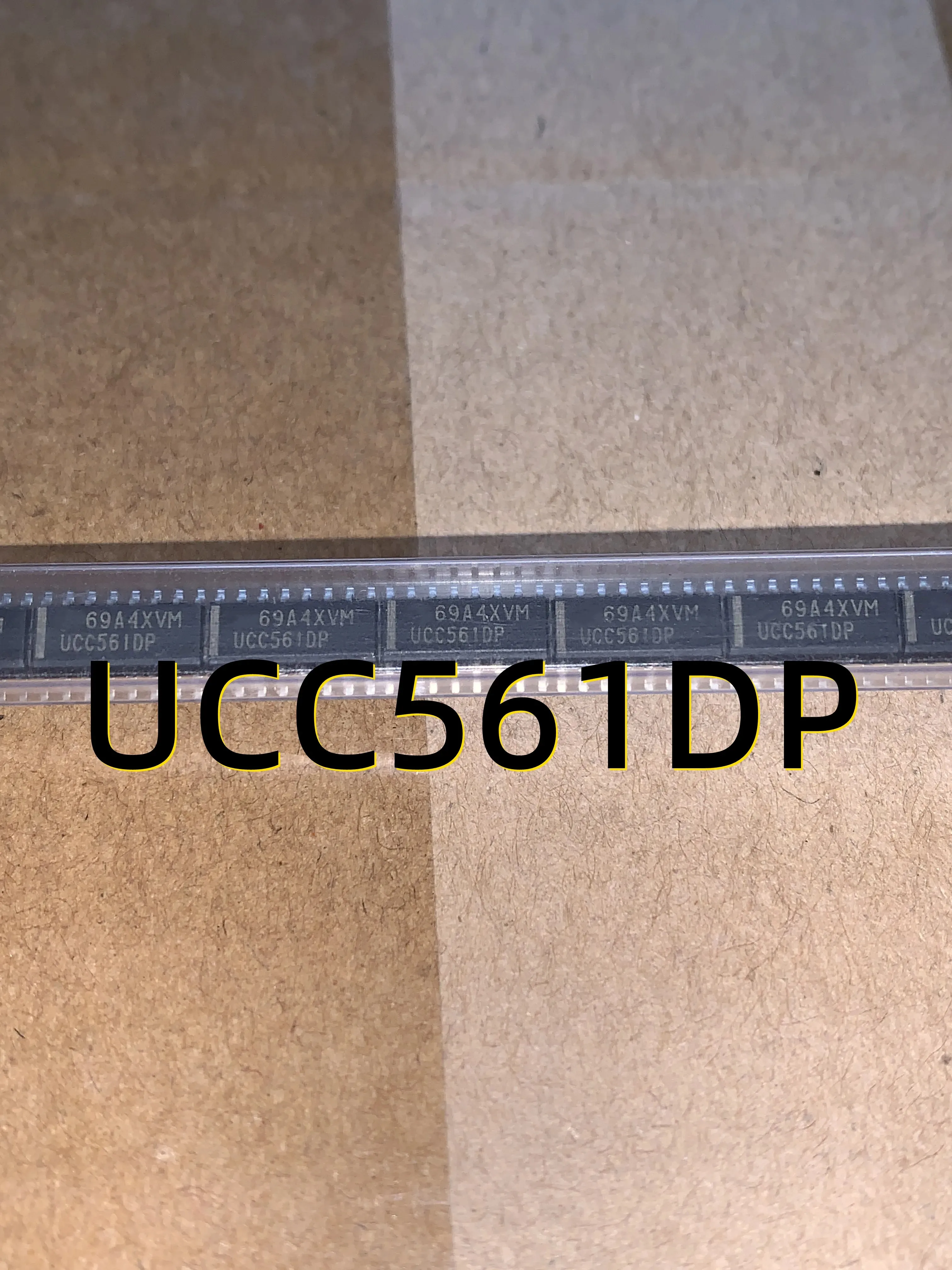 UCC561DP 06 + SOP16
