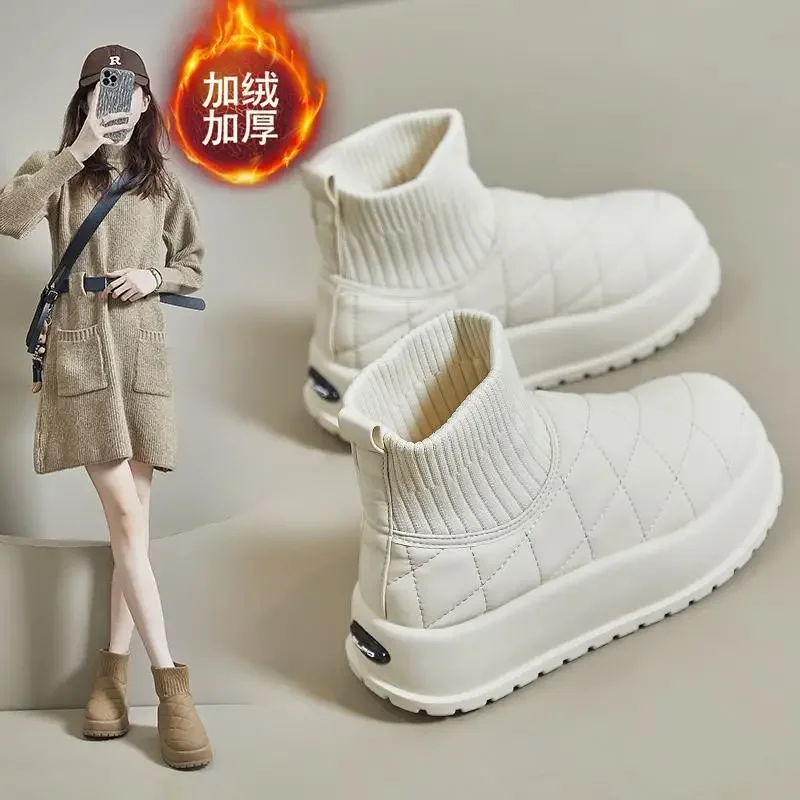 Зимни обувки Дамски къси 2023 Нови зимни памучни обувки с руното облицовка, изолирана хлебни изделия, женски термоботинки