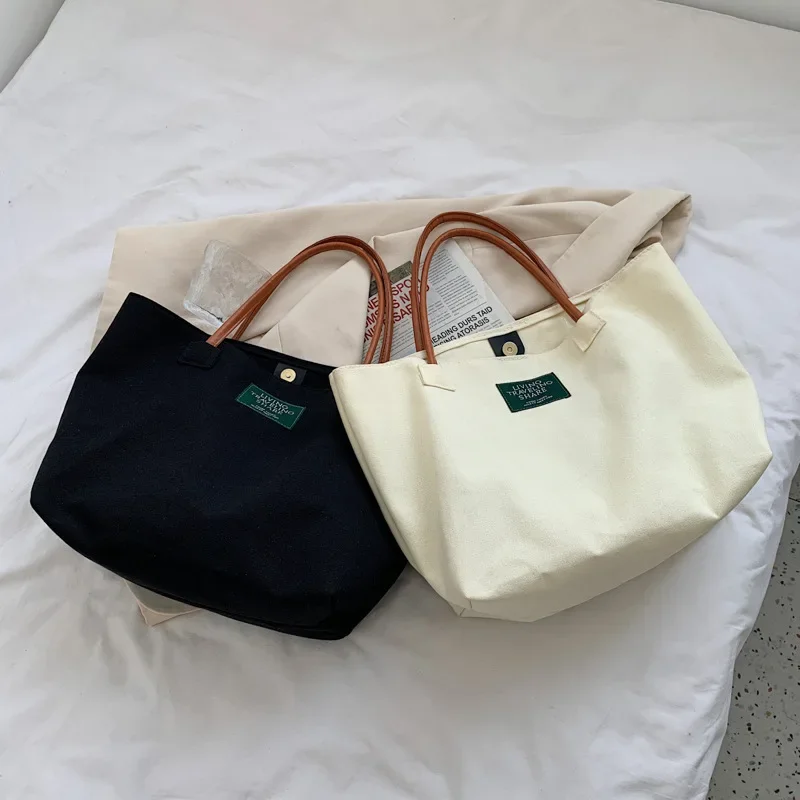 Корейската лятна нова холщовая чанта с голям капацитет на едното рамо, лесна ръчна Дамска чанта Instagram, однотонная чанта-тоут