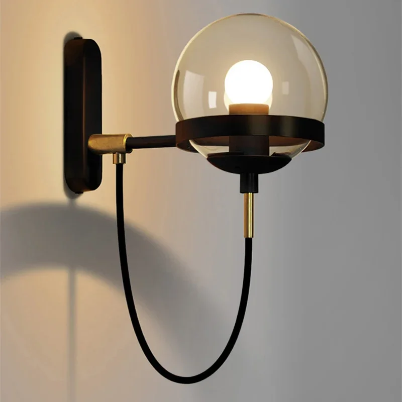 Стенен лампа за ресторант в скандинавски ретро стил, постмодернистский минималистичен хотелски нощни лампа в индустриален стил, кръгла iron стъклена топка, монтиран на стената лампа